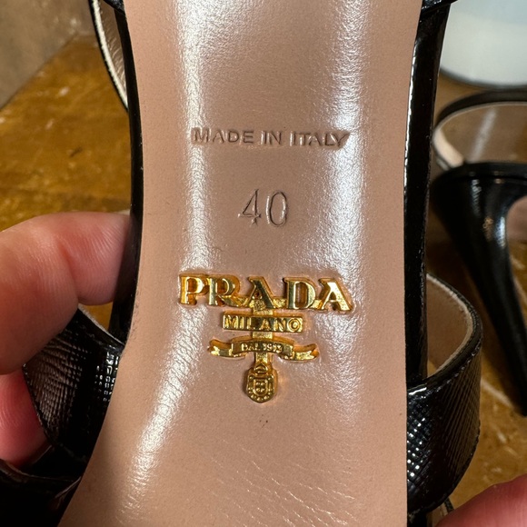 Prada "Authentic" Black Textured Leather Platform Sandals - Size IT 40/US 10 - Picture 7 of 11
